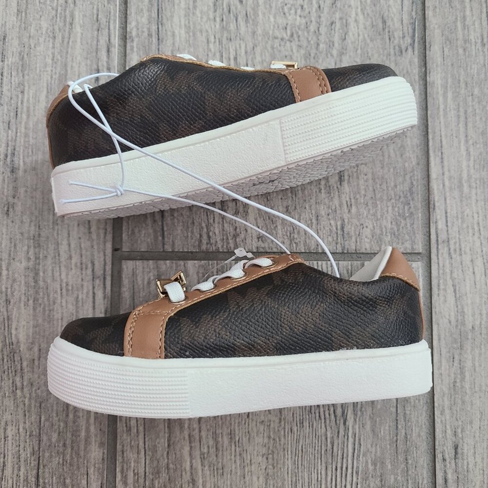 MICHAEL Michael Kors NWT toddlers lace up brown and white sneakers size 6 - Picture 9 of 12